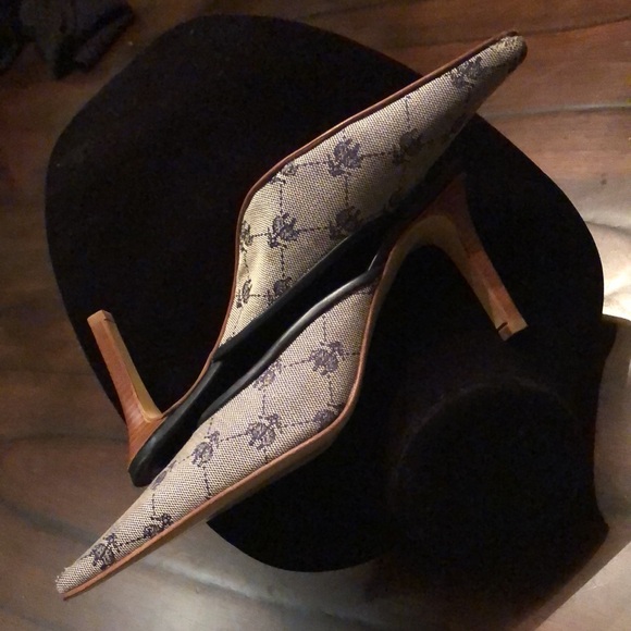 🔆 Brooks Brother’s fabric leather trim wood heel slides - Picture 2 of 11